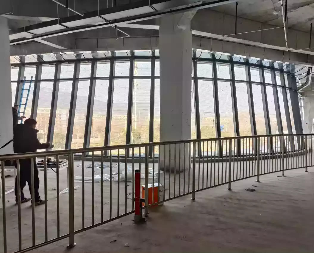 High Cost Performance Flexible Customized Pixel Spacing LED Display Screen for Advertising